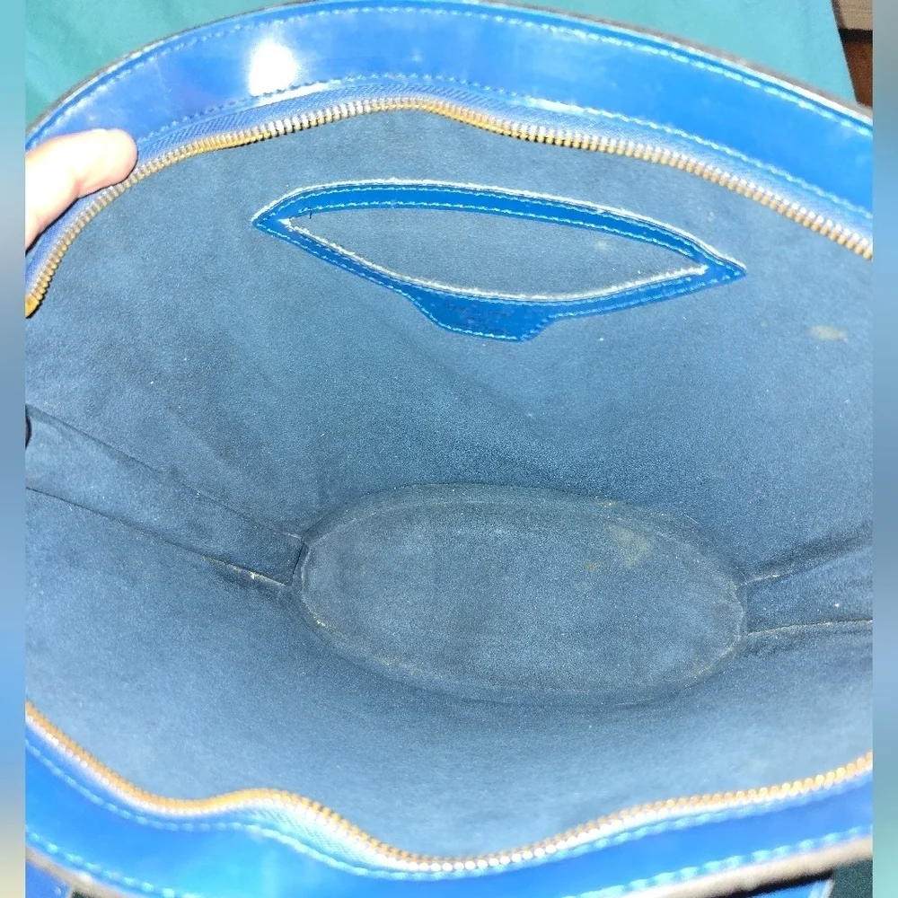 Louis Vuitton Blue Epi PM Leather Tote